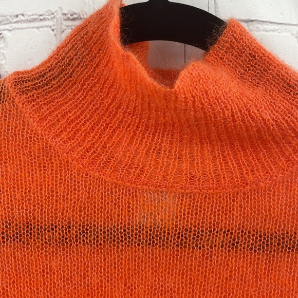 Velma Scooby Doo Halloween Costume Orange Mohair Wool Nylon Blend Crop M Sweater - Picture 4 of 8
